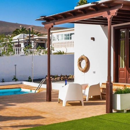 Agradable Y Familiar Con Piscina Casa Inima Βίλα Πλάγια Μπλάνκα Εξωτερικό φωτογραφία