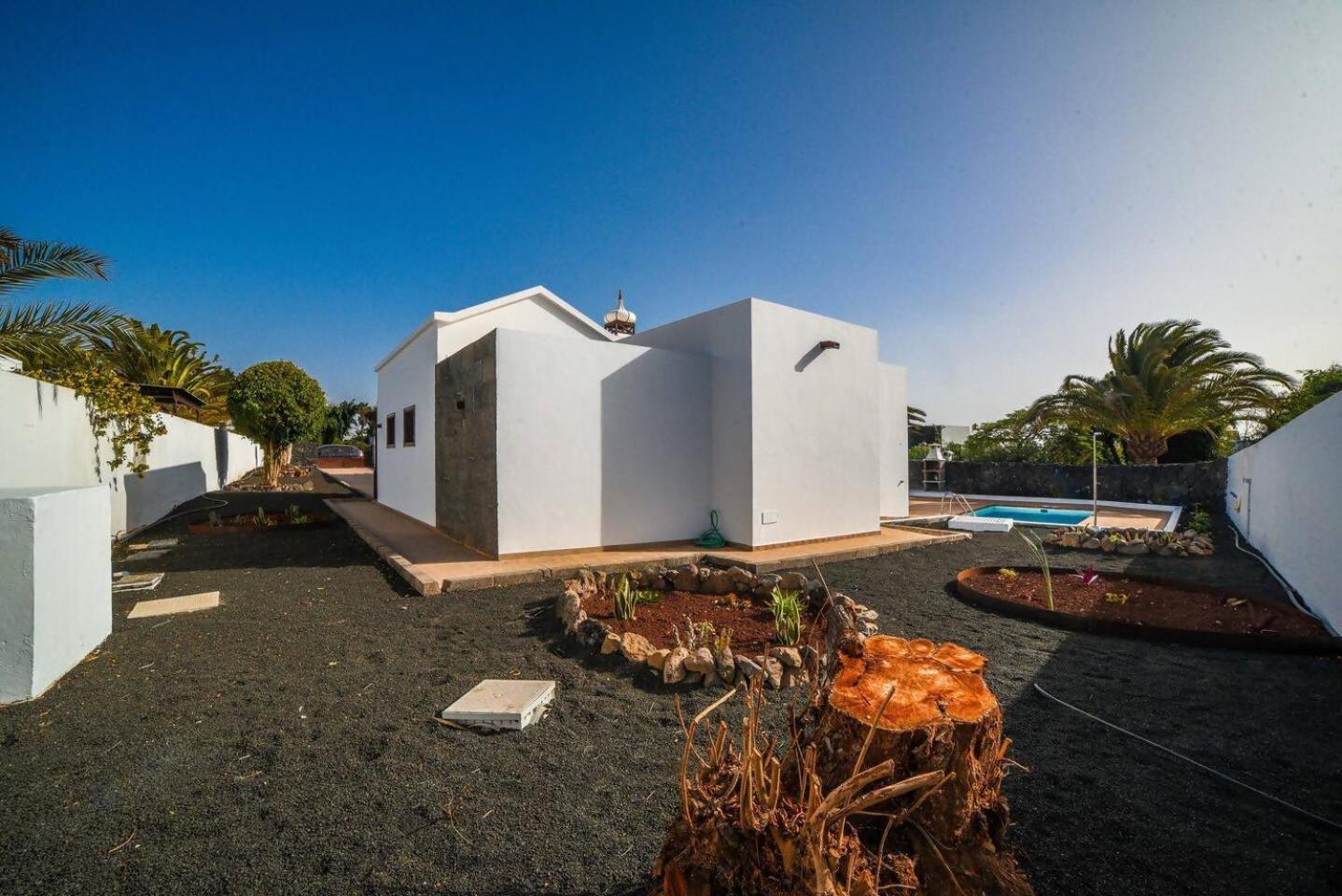 Agradable Y Familiar Con Piscina Casa Inima Βίλα Πλάγια Μπλάνκα Εξωτερικό φωτογραφία