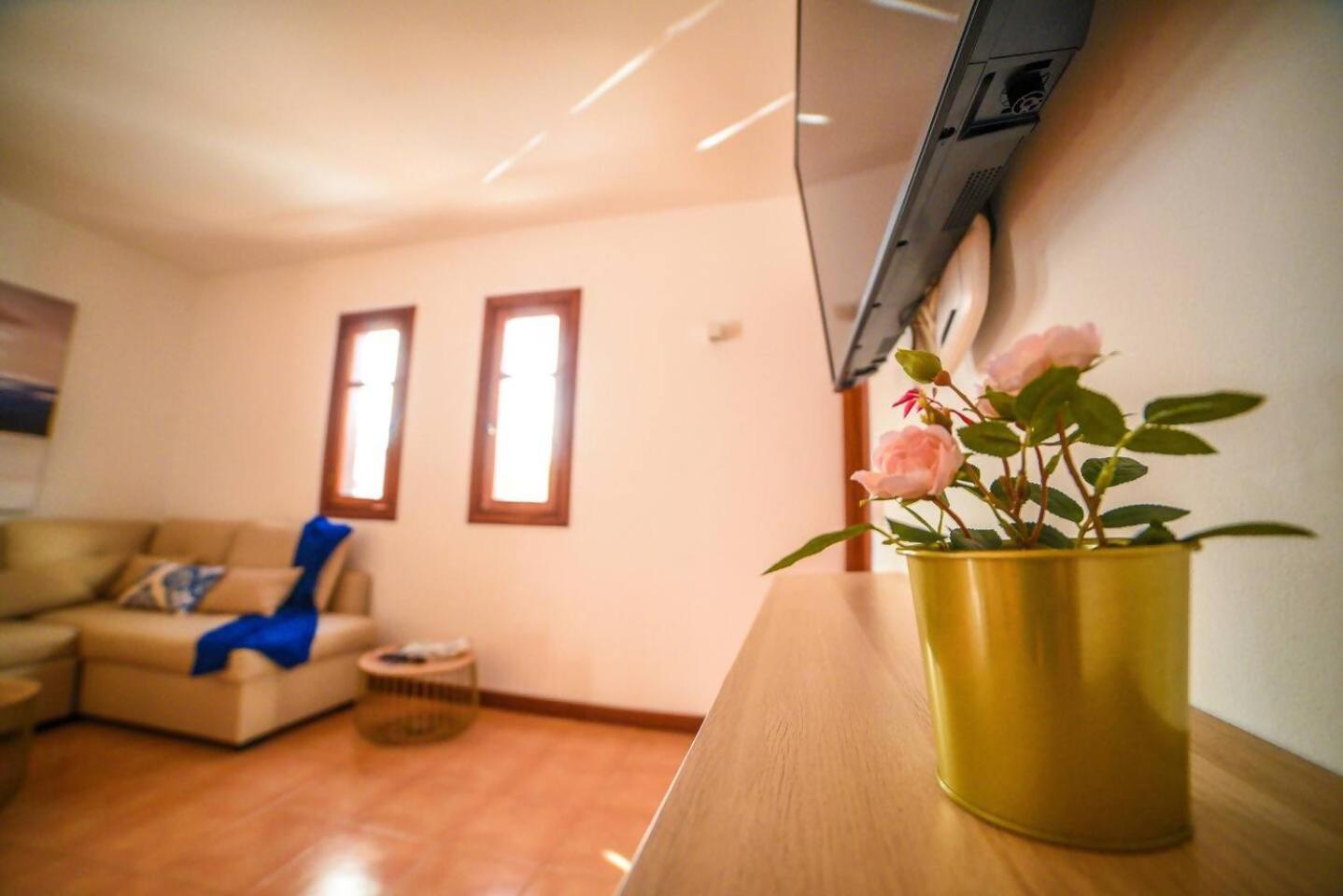 Agradable Y Familiar Con Piscina Casa Inima Βίλα Πλάγια Μπλάνκα Εξωτερικό φωτογραφία