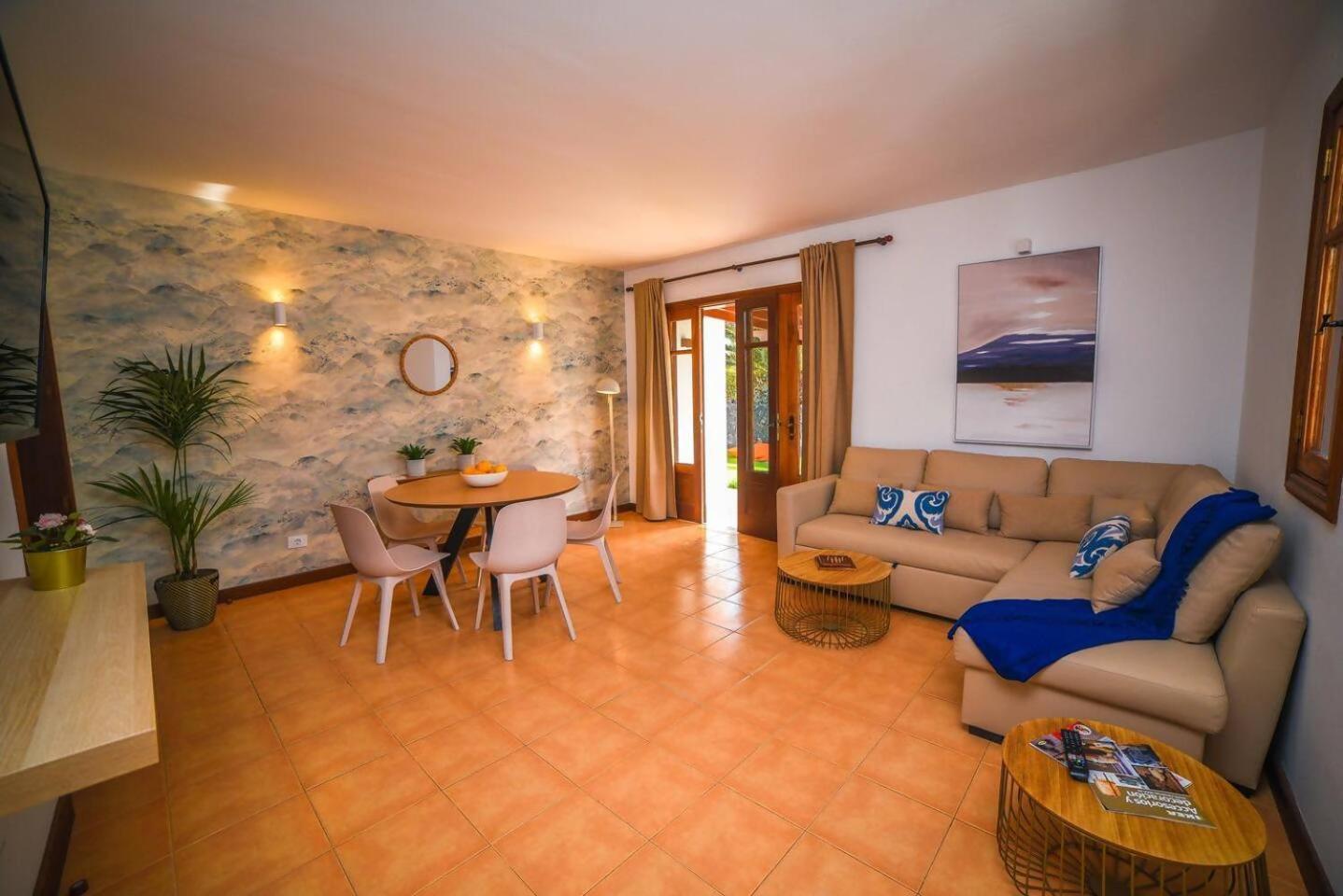 Agradable Y Familiar Con Piscina Casa Inima Βίλα Πλάγια Μπλάνκα Εξωτερικό φωτογραφία